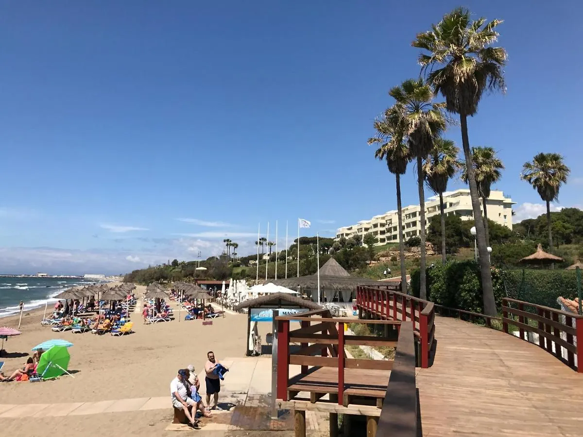 Beautiful Holiday Apartment 2 Bedroom Beach And Pool Malaga Marbella Calahonda Royale Mijas Costa Spain 0*,  İspanya