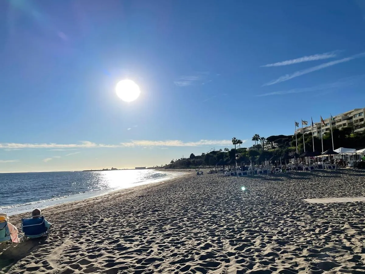 Beautiful Holiday Apartment 2 Bedroom Beach And Pool Malaga Marbella Calahonda Royale Mijas Costa Spain スペイン